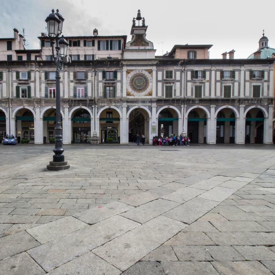 Locanda Delle Mercanzie Brescia Bagian luar foto